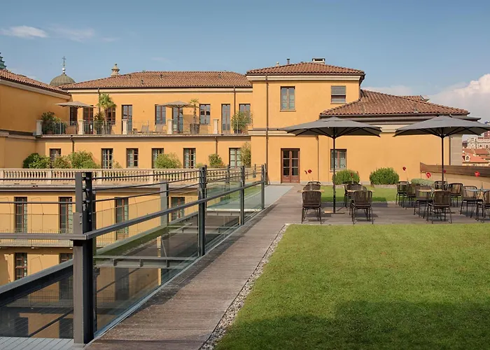 Nh Collection Piazza CarlinaTurin Hotel